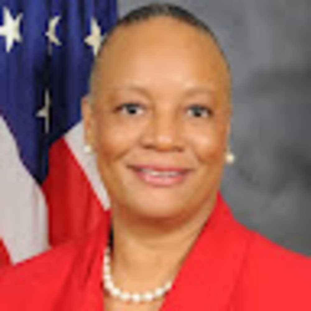 Meet your Posher, Jacqueline